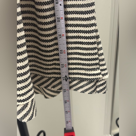 Ces Femme Black and White Striped Blouse NWOT - Picture 7 of 10